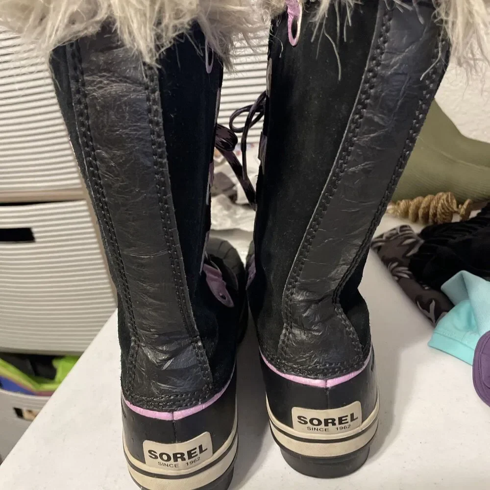 Sorel snow boots